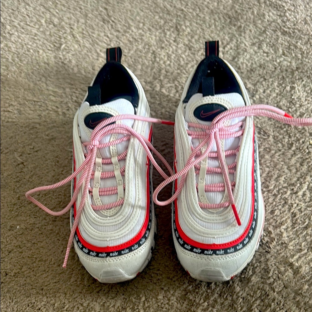 Nike White and Red Sneakers with Chunky Sole